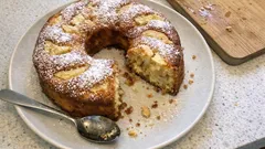 Air Fryer Apple Ring Cake—A Moist, Homey Apple Cake Without Heating Up the Oven